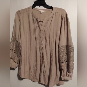 Elegant Beige Women's Top with Lace Sleeves